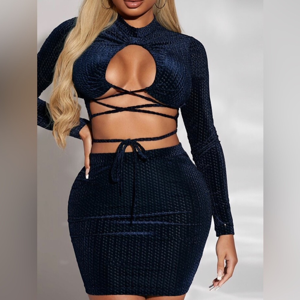 Open back matching shirt and skirt set